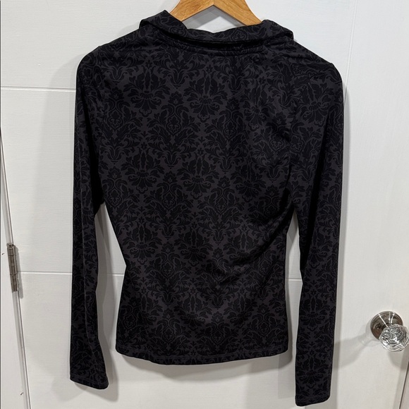 Eddie Bauer Women’s Black Floral 1/4 Zip Pullover - Picture 6 of 6